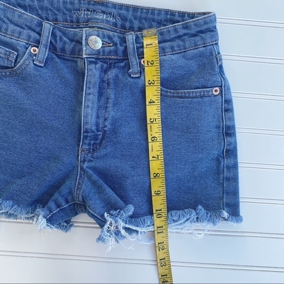 Wild Fable raw hem jean shorts Size 00 - Picture 6 of 8
